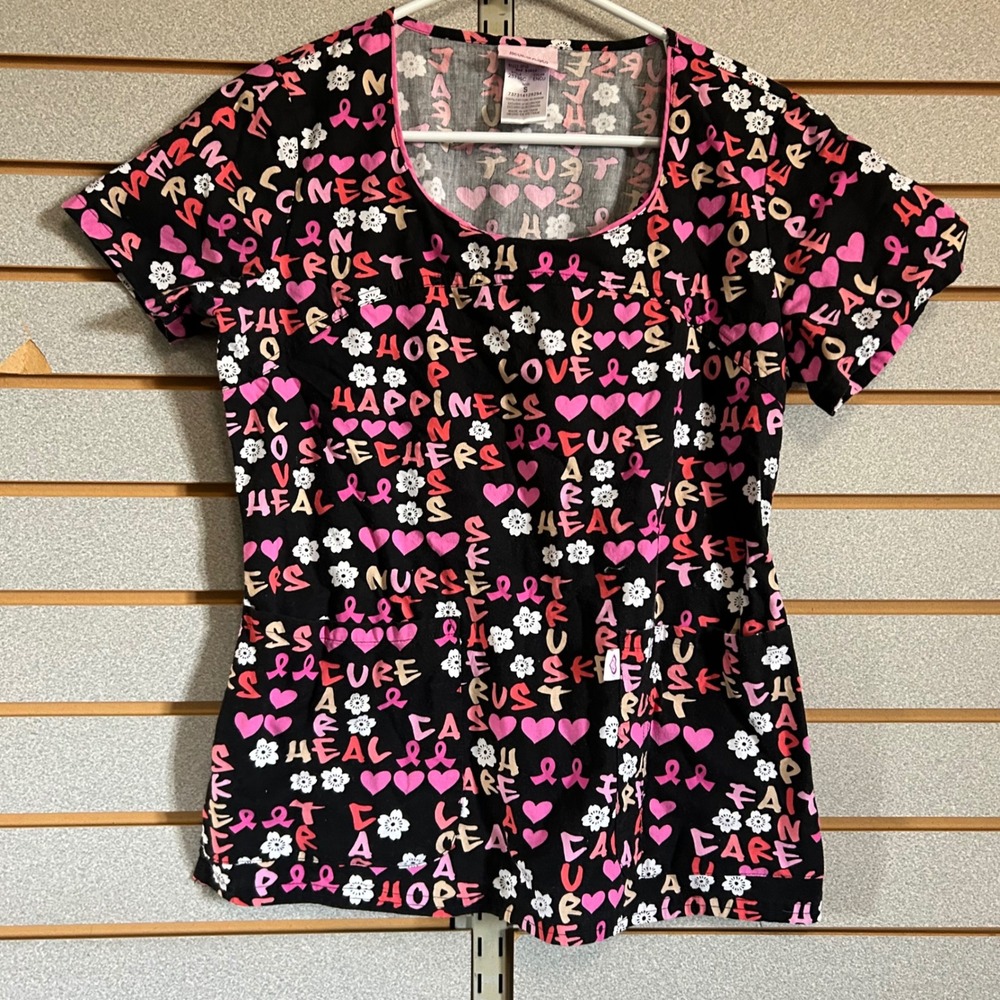 Skechers Medical Scrubs Top Womens Small Black Pink Hearts‎ Floral Nurse Love